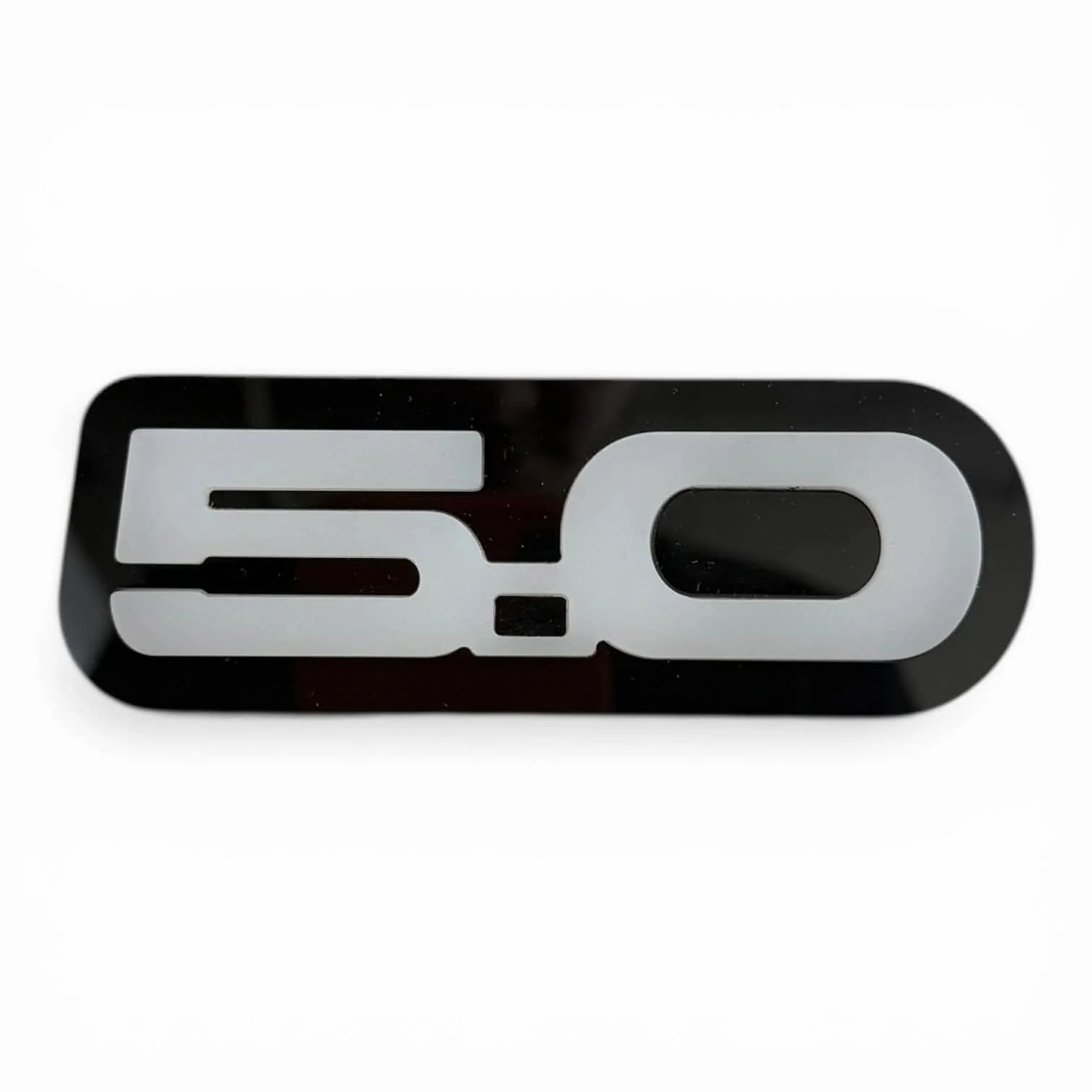 Ford 5.0 LED Badge – RGB (Multi-Color + Chasing LEDs) for Mustang, F-150 & Compatible 5.0 V8 Models